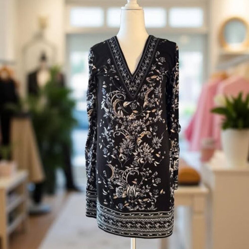 BLACK FLORAL DRESS - Picture 2 of 5